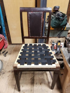 アンティークチェア修理　椅子　座面　破損　張替　リフォーム