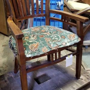 トリプルアーム改造　アームチェア　アーム改造　座面張替